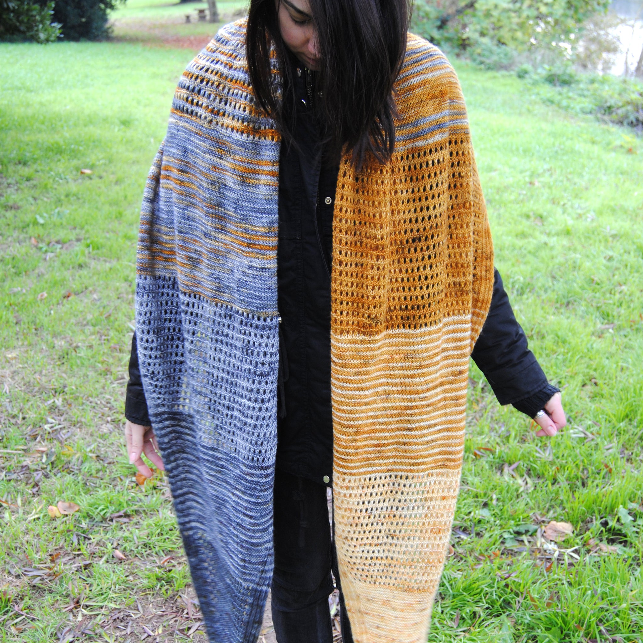 Moon cloud shawl set "Lallybroch" size Large - Artemis single