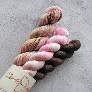 Sock set - Bundle 12 - 50g skein and two minis