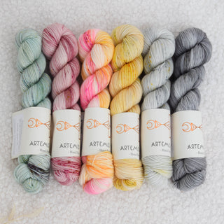 6 skeins color combo - Artemis Soft Sock 50g - Pistachio cake x Witchcraft