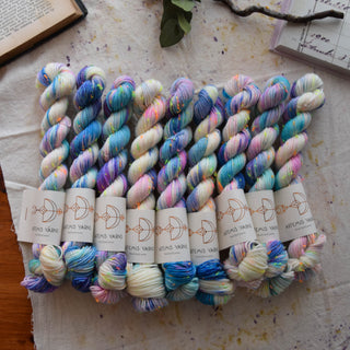 Artemis Sprinkles fingering mini - Happy dye