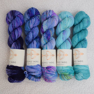 5 skeins fade colorways "Nereids"- Base Artemis DK