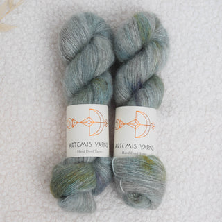 Artemis Storm lace - Pistachio cake