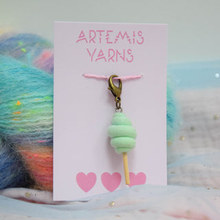 Sweet treats at the Courts - Progress keeper - Apple cotton candy