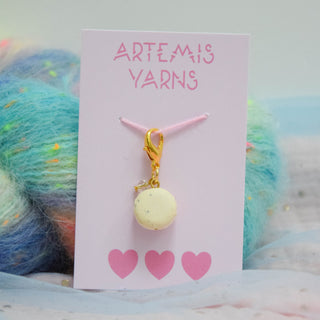 Sweet treats at the Courts - Progress keeper - Vanilla Macaron