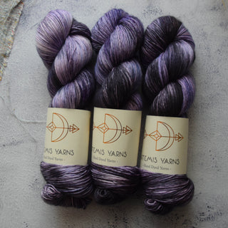 Artemis Squishy Single - Velaris