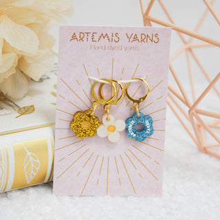 Set of 3 removable stitch markers - Blossom Blue Glitter